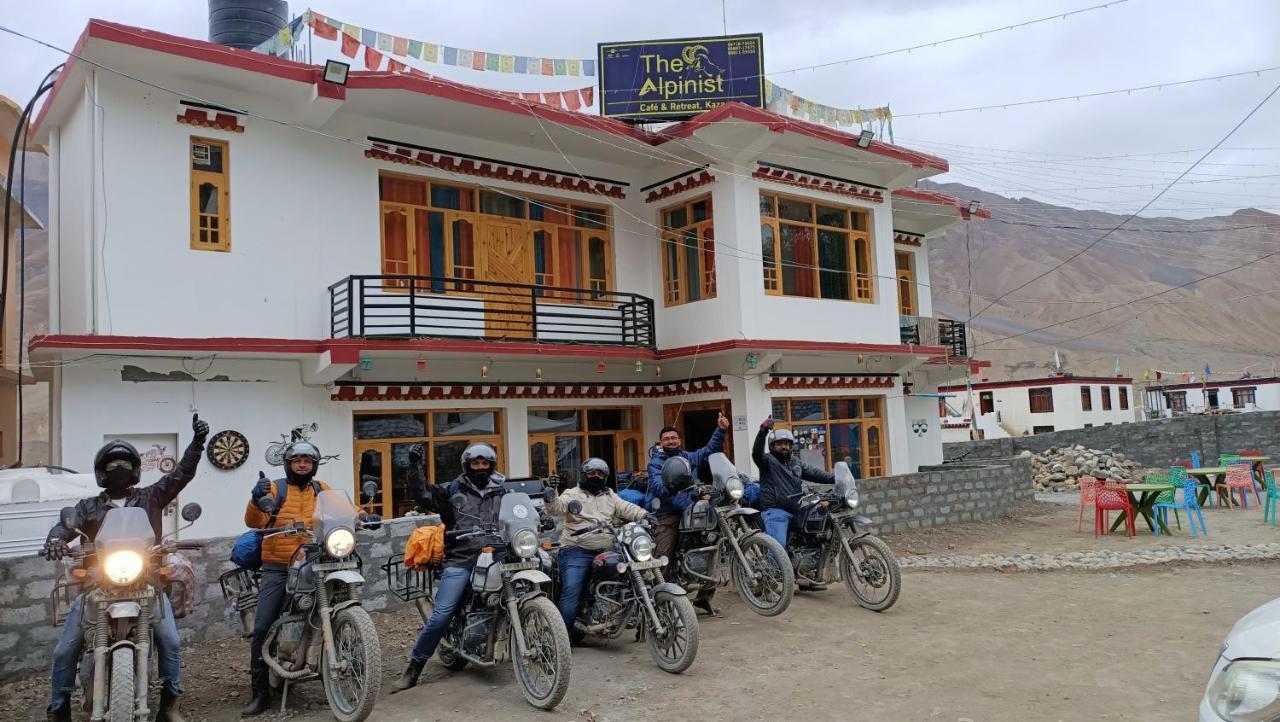 Hotel The Alpinist Cafe And Retreat Kaza Esterno foto